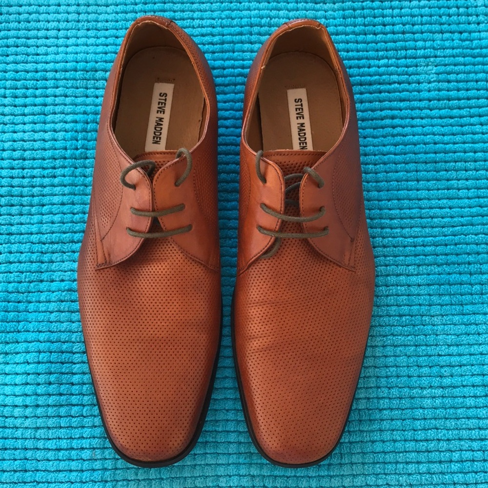 Steve Madden men’s shoes